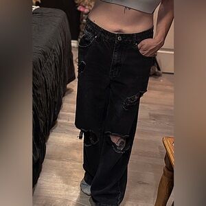 Women’s Baggy Black Distressed Jeans
